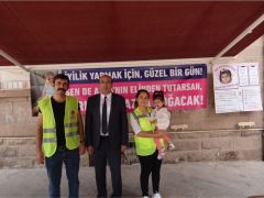 Minik Azra’ya Başkan Mustafa Çöl’ den Destek